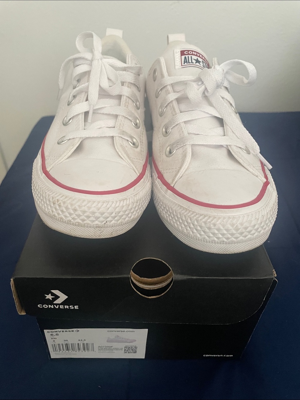 Converse Kids White Low-Top Sneakers with Red Stripe